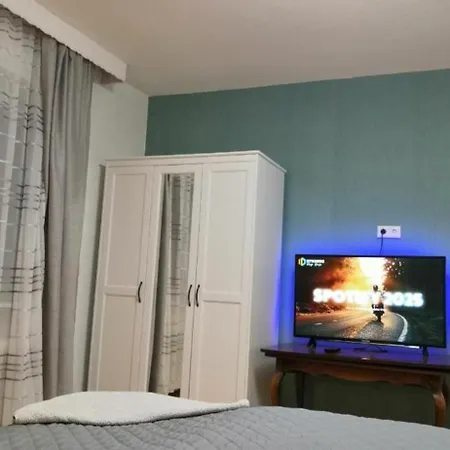 Apartmán Am Bahnhof Mit Balkon